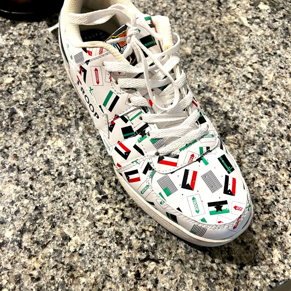 World of Troop Men’s Shoe. (Limited Edition) Rare